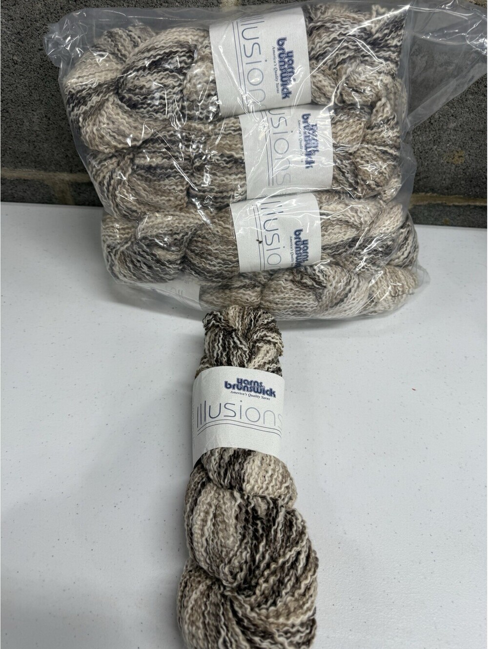 Yarns Brunswick ‘illusions’ Acrylic/Cotton Yarn Shade Earth 10 Skein Lot